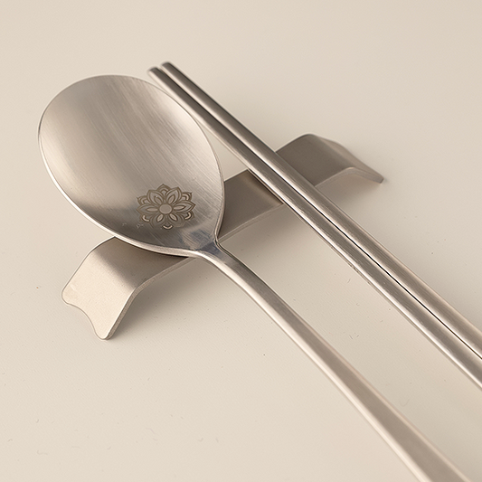 What Is Sujeo? Korean Spoon & Chopsticks Set Explained